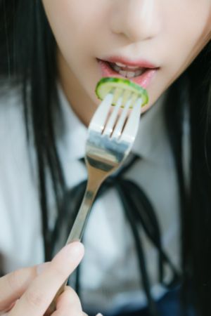 国产伊人久久久久_BD韩语神马在线观看