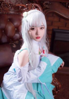 欧美高街vibe裤子女_HD电影完整版在线观看