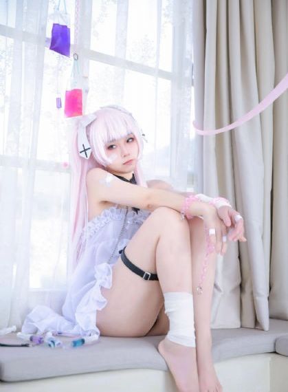 欧美激情桃花_BD英语完整版观看