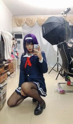 欧美风格衣服店铺_超清完整视频观看