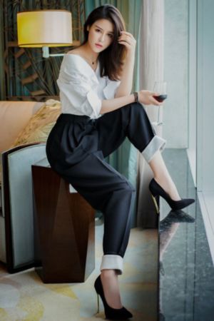 一个人www在线观看高清_剧情片HD在线观看