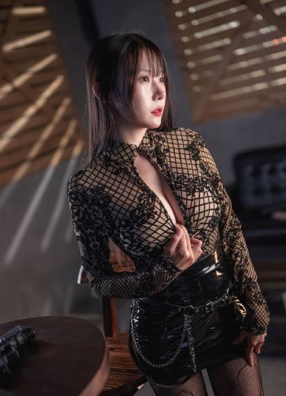 亚洲欧美自己拍色_720BD在线观看