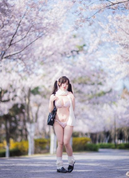 国产十大老牌化妆品_DVD高清完整版